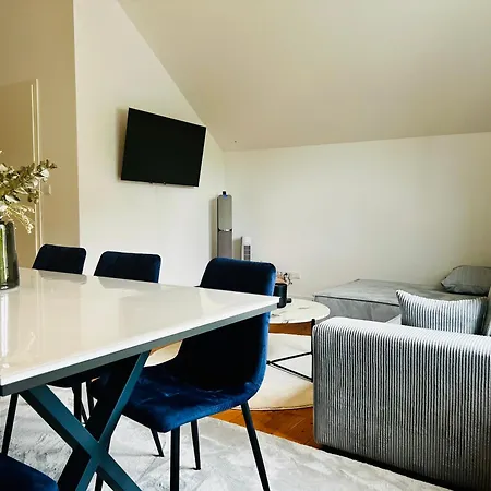 Appartement Stilvolle Studiowohnung Mit Sonnenterasse *