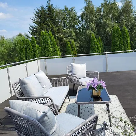 Stilvolle Studiowohnung Mit Sonnenterasse