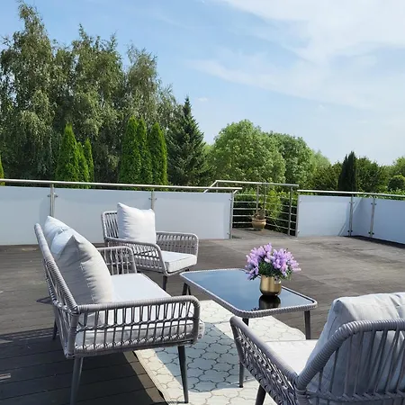 Apartman Stilvolle Studiowohnung Mit Sonnenterasse