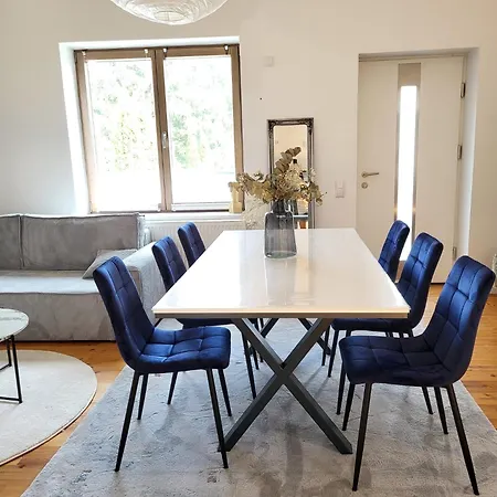 Stilvolle Studiowohnung Mit Sonnenterasse *