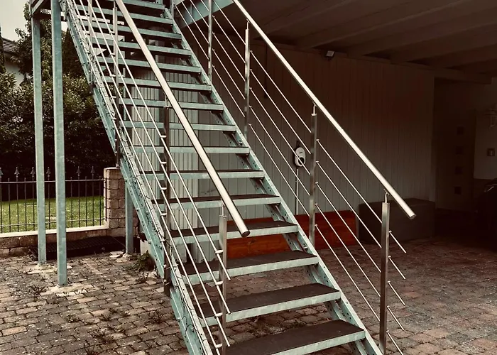 Stilvolle Studiowohnung Mit Sonnenterasse Апартаменты *